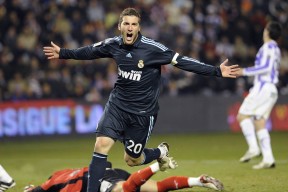 世界杯史诗对决：两大豪门的对攻大战，世界杯经典对决