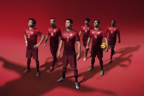 中德足球青训合作项目签约，德国教练赴华执教，德国青训中锋