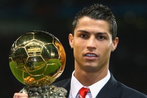 “亚戈·卡尔曼：阿根廷橄榄球的全能才俊，未来成就不凡”