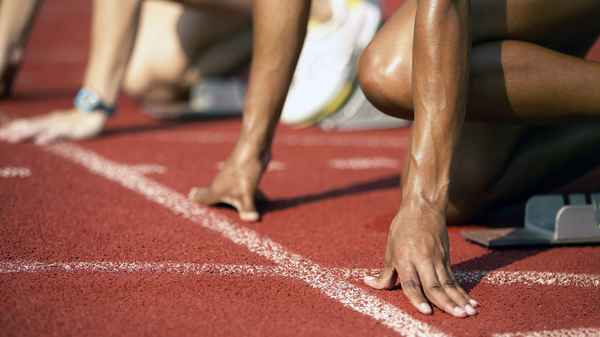 球队物理治疗团队引入运动康复机器人，物理治疗康复治疗技术